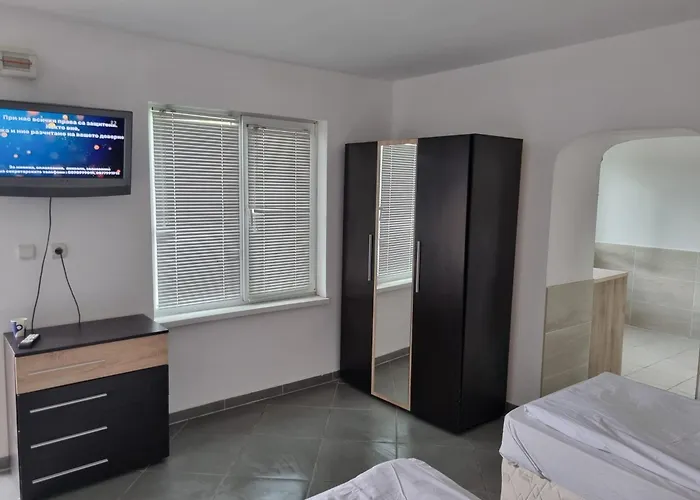 за гости - девня Gæstehus 3*