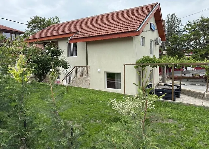 за гости - девня Gæstehus Devnya