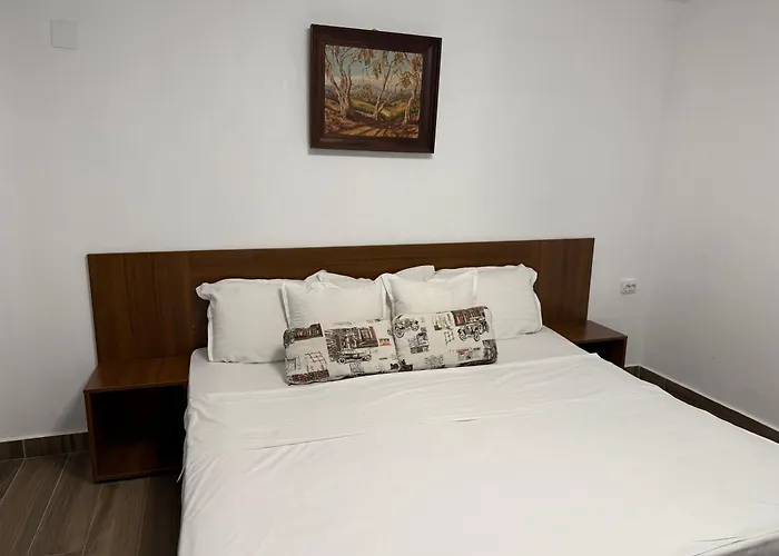 за гости - девня Gæstehus Devnya